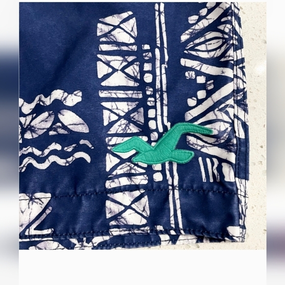 💚5/$25 Hollister Board Shorts Blue & White LSwim Trunks Beach Surf Size Medium - Picture 3 of 5